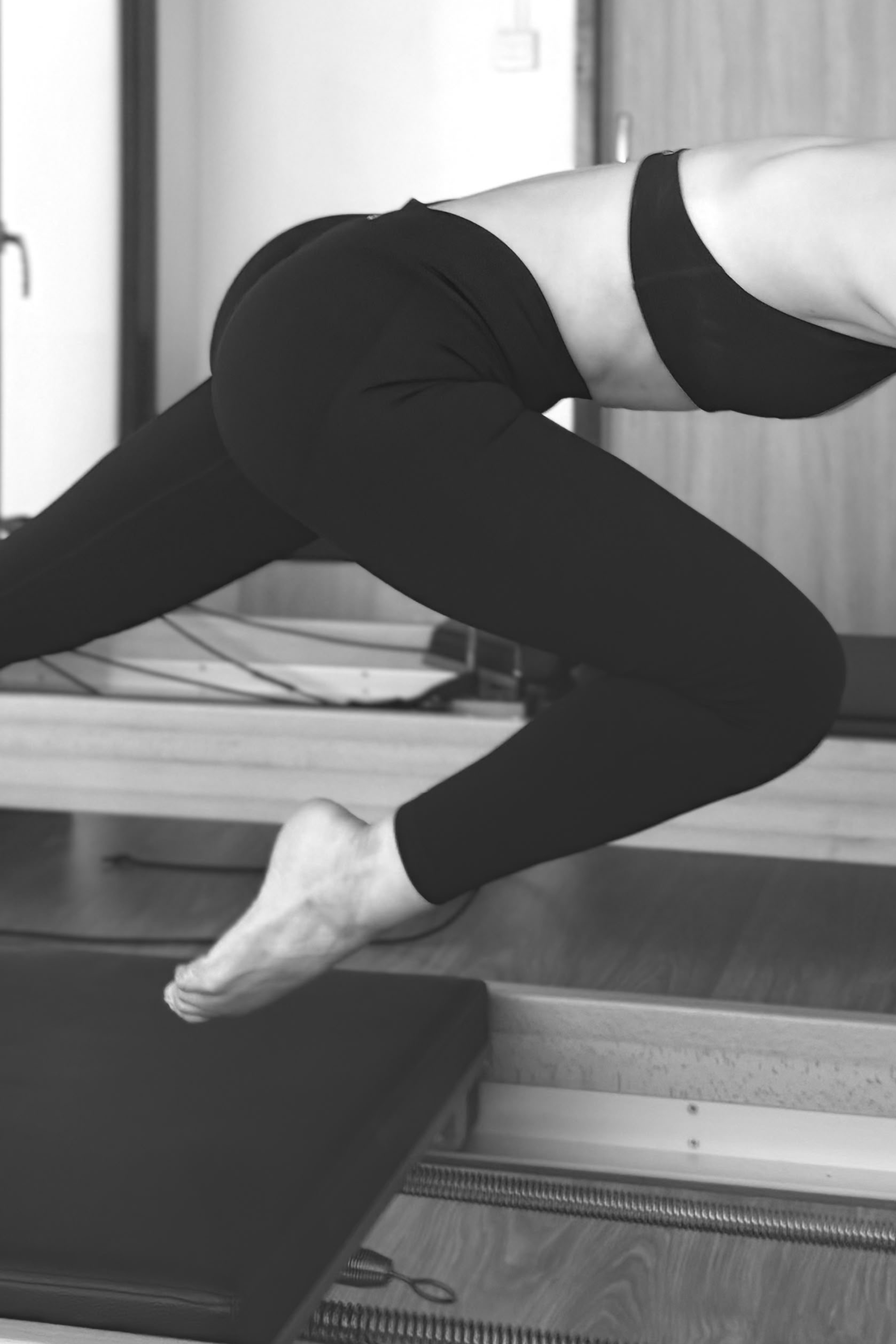 Onyx Ruched Legging