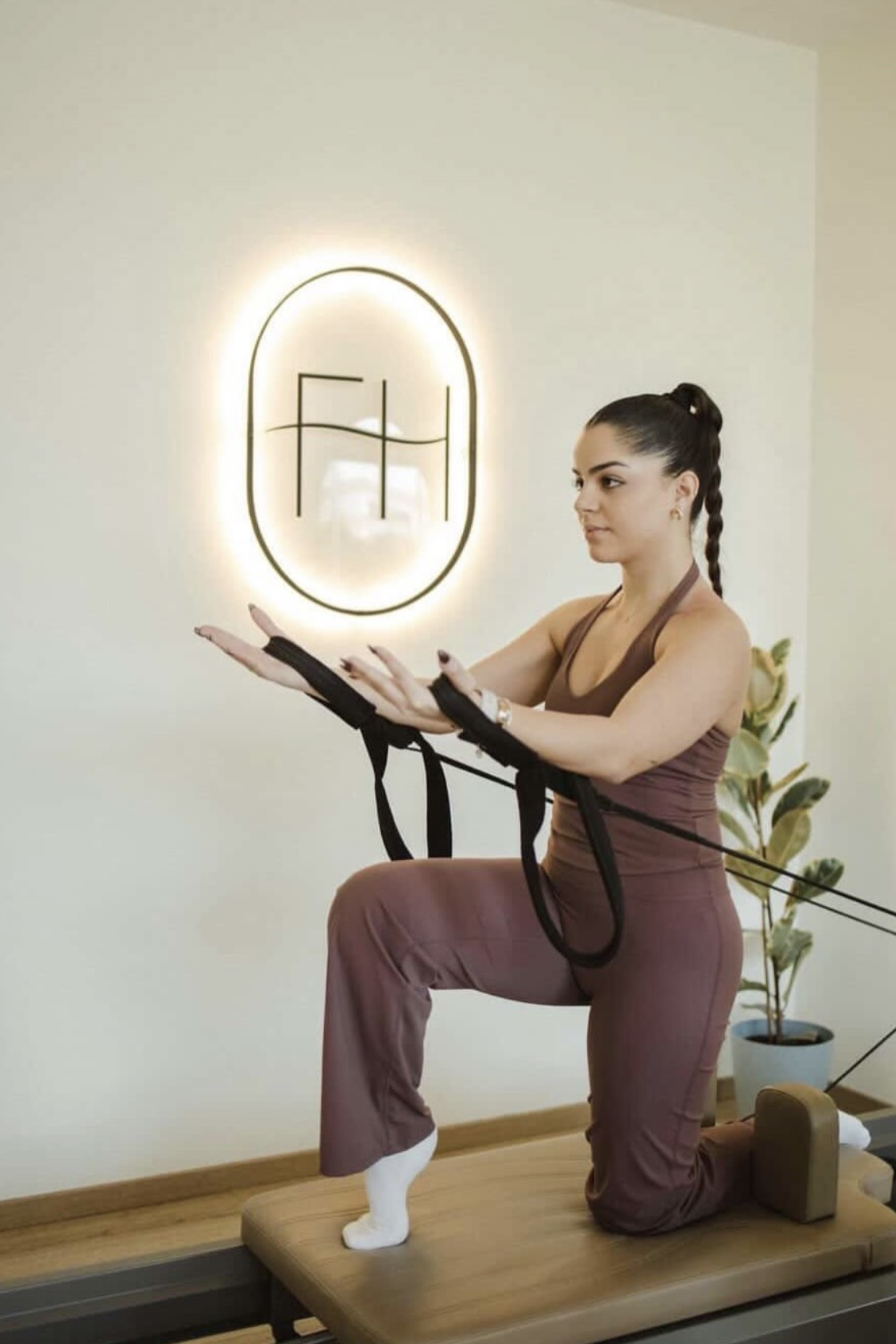 Puce Straight Leg Leggings
